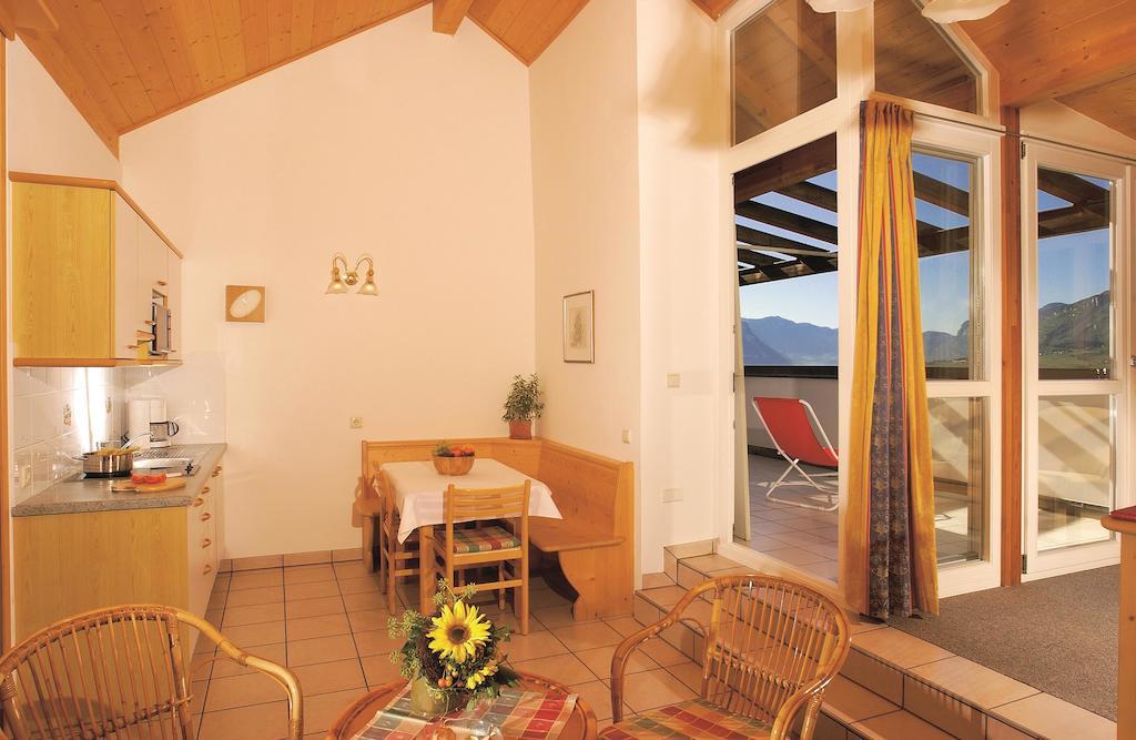 Residence Haus Kalterersee Калдаро Стая снимка